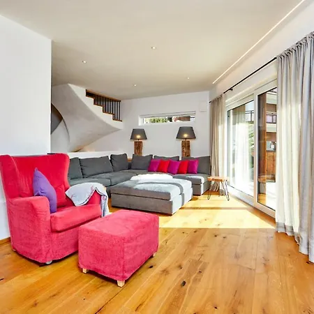 Holiday home Gsteig