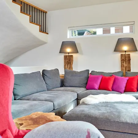Holiday home Gsteig